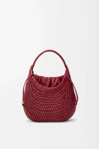 Diamond Hobo-Tasche aus Kalbsleder in Kirschrot Diamond Hobo-Tasche aus Kalbsleder in Kirschrot