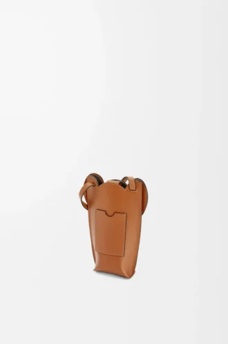 Elephant Tasche aus klassischem Kalbsleder Tan
