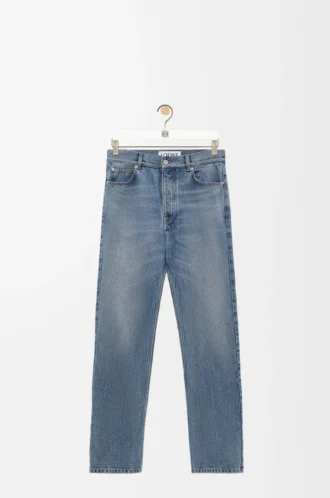 Gerade geschnittene Jeans aus Denim in Blau Gerade geschnittene Jeans aus Denim in Blau