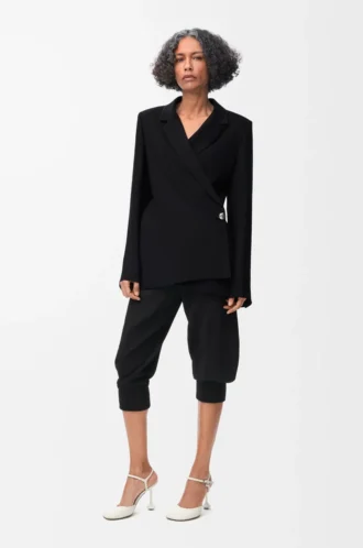 Jacke aus Stretch-Viskosemischung in Schwarz