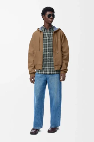 Kapuzenjacke mit Reißverschluss aus Baumwolle in Beige/Blau
