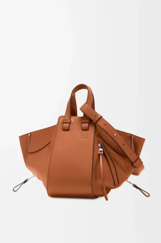 Kleine Hammock-Tasche aus klassischem Kalbsleder Tan