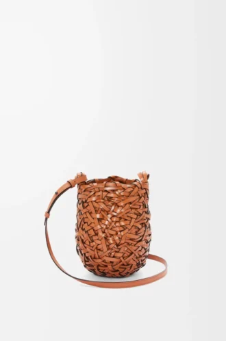 Kleine Nest Basket Tasche aus Kalbsleder Tan