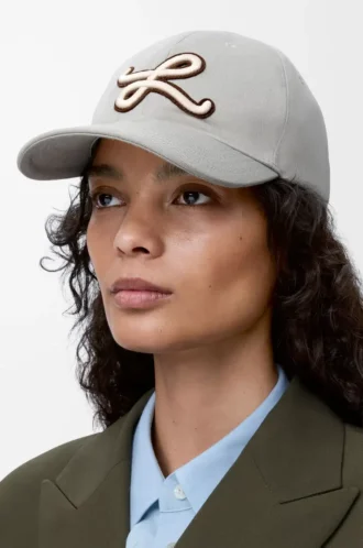 L-Patch-Kappe aus Baumwolle in Shell Grey