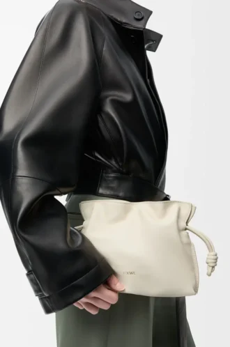 Mini-Clutch „Flamenco“ aus Nappakalbsleder in Sea Salt