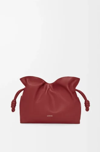 Mittlere Flamenco-Clutch aus Nappakalbsleder in Burnt Red