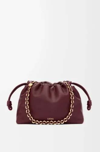 Mittlere Flamenco-Handtasche aus weichem Nappalammleder in Dunkelburgunder