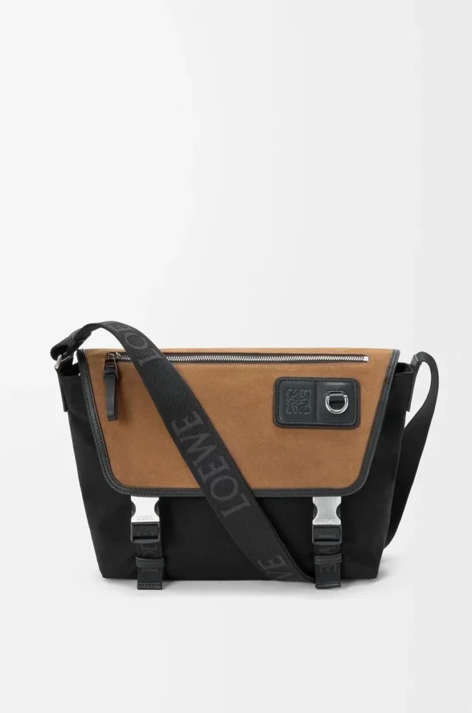 Mittlere Flex Messenger aus Canvas und Wildleder Schwarz/Dunkelgold