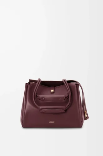 Mittlere Madrid-Tasche aus geschmeidigem Kalbsleder in Dark Burgundy