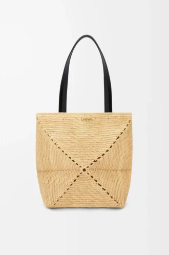 Mittlere Puzzle Fold-Tasche aus Raffia in Natur