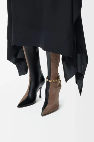 Neue Comic-Stiefel aus Stretch-Lammleder und Wildleder Schwarz/Zigarre