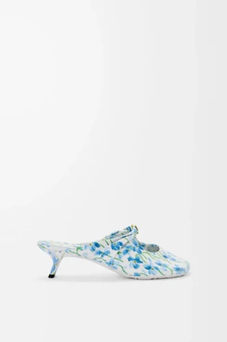 Pebble Soft Mule aus bedrucktem Nappa-Lammleder in Soft White/Blue