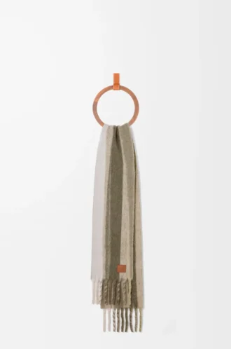 Schal aus Alpaka-Wollmischung Soft White/Khaki Multitone